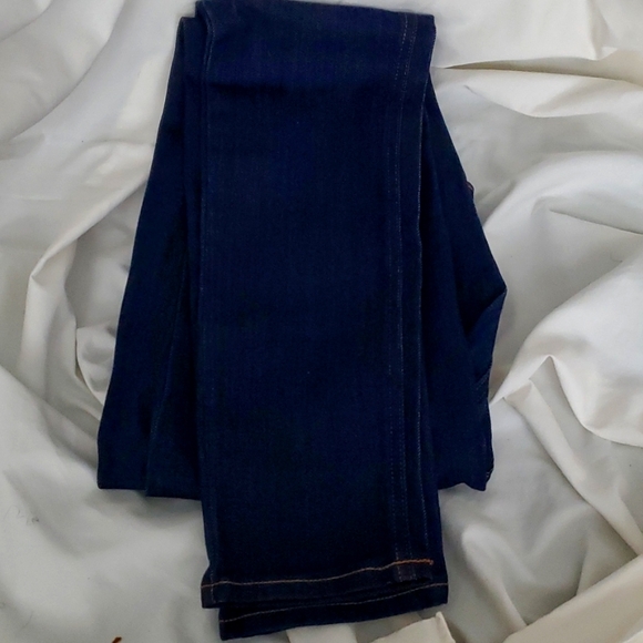 NWOT OLD NAVY JEANS - Picture 3 of 3